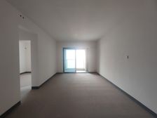 光环旁,公园旁香港置地品质小区三房双卫140万