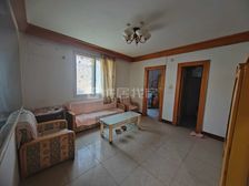 龙鳞路上,两室好房,二楼,低总价