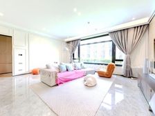 (440平一楼复式带花园)玖玺城 套六户型 急售带车位