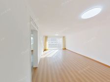 九龙花园东南三居满五唯一诚意出售