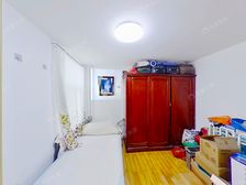 商圈优选 龙潭湖公园旁 绿景苑高层精装两居室 满五年公房