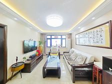 中间位置,楼层采光视野好,价可谈,南北三房