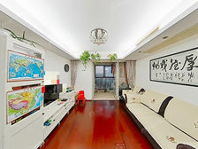 景城前排小高层三房,中上层采光好,装修保养好,看房方便。