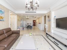 【诚心出售】价格可谈,星河国际一区 3室2厅 精装修