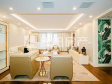 西宸原著别墅4室3厅豪华装修