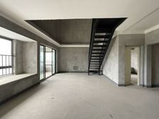 双书包,光环旁,正看公园跃层四房168万