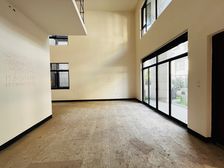 渝北区 北大资源兰庭序 三房 460万