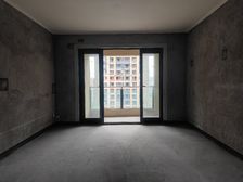 南北朝向,朝中庭,住家安静。 江山樾三期北樾 四房 140万