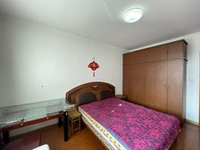 东城花园三村 2房 400000.0 视频房,采光充足,满两年