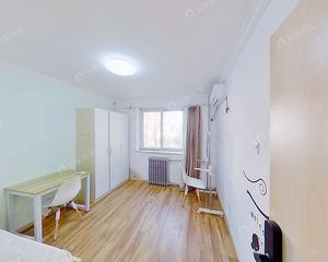 不临街,清华东南门三层三居,全明户型,满五年公房