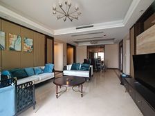 北滨路全看江。寰宇天下 三房 290万 房源保真!