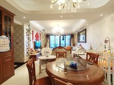 九龙坡区 春风与湖 四房 149万