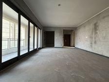 沙坪坝区 融创滨江壹号臻江府 四房 200万