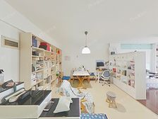 采光通风佳,满五年少税,业主诚售,看房方便,位置、地段好