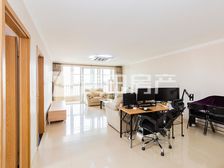 新上,京师园,大三居,一明卫,高楼层,全天采光