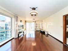 凤凰城三期2室2厅精装修