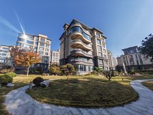 新上 河景房 大平墅 一层一户 观景阳台 植物园 市府旁