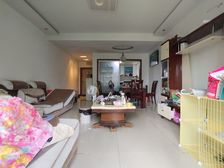 渝北区 渝安龙都 三房 带有露台