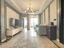 必看好房 9成新 价格还可少5万 石坪桥 轻轨旁边