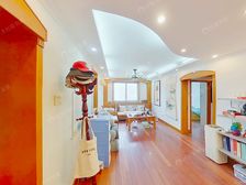 小区头排、楼W位置、高楼层、视野非常开阔、满五、有车位