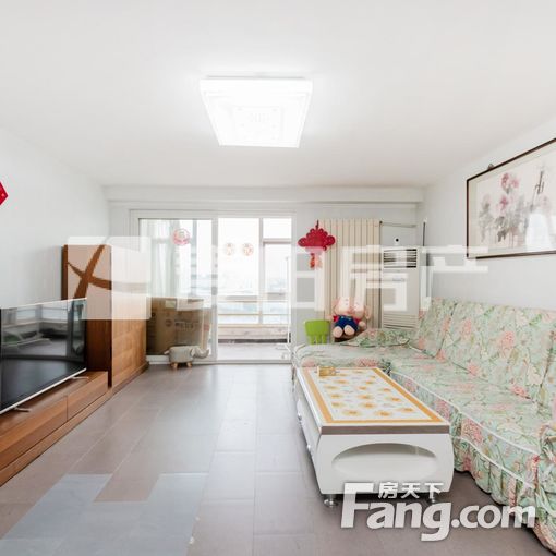 紫芳园一区3室2厅精装修