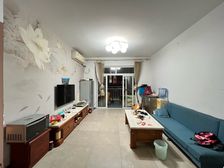 轻轨环线 5号线 出口 电梯房 精装修 彩云湖边上 带外阳台