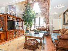 润泽庄园4室2厅精装修