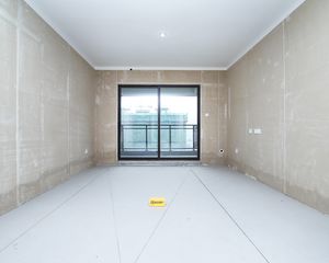 南北通透 蓝光·钰泷府 4室2厅