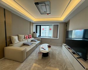 精装修 次新小区 环境佳 看房方便 边套 采光好