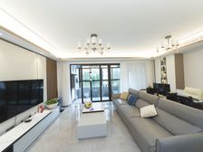 南北通透滨湖金茂悦4室2厅精装修