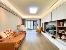 诚售!中锐星公元 精装四房 拎包入住 书包房 近公园楼下山姆