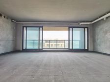 远看山水,近看中庭,内圈看江大平层