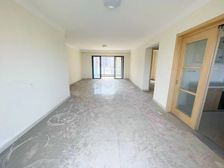 保利翡翠公馆 5房精装修全新未入住 近交通便利