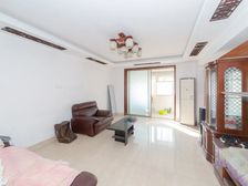 顶复!青龙苑南区 4室4厅 精装保养好 带大露台