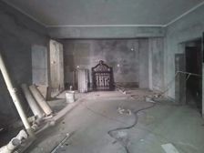 商务中心旁,端户别墅带大花园245万