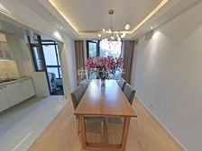 小区中心位置,电梯房,景观房,采光充足,精装修