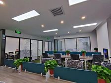 东南三环十里河地铁 高和蓝峰大厦 148平精装遗留带家具出租