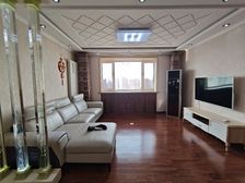 捡漏!新一代C区新上好房!南北通透精装三室 采光好 有车位