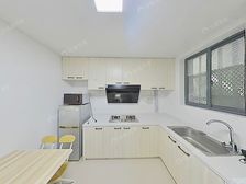 升清流精装修带露台、随时看房、双轨交汇、配套成熟出行便利