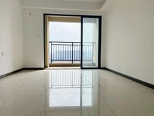 楼层位置好,全新未入住 中间楼层