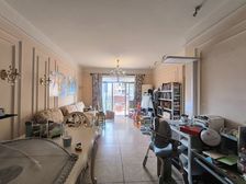 正规三房双卫 朝小区中庭 安静不吵 交通方便