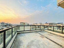 金茂品质叠墅 上叠带个大露台 诚心出售 低密度小区