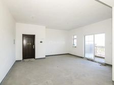 金科帕提欧毛坯两居,南北观景楼层好,电梯洋房有钥匙。