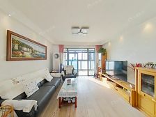 新挂牌凤凰楼层大三房,可看陆家嘴三件套,精装保养好可拎包入住