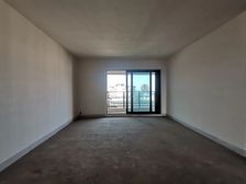 中介费6666 龙湖云岭 洋房四房 内圈带车位