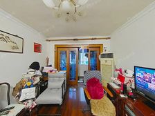 新上大三房,南北通透,不影响采光,诚意出价可谈,看房随时