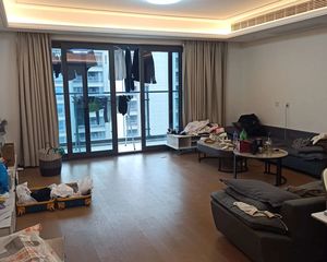 万科东潮之滨4室2厅2卫南朝向500.0万元/套出售