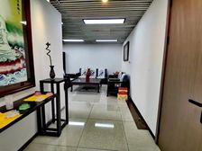 广渠路沿线 免费班车接地铁 广通产业园330平精装遗留出租