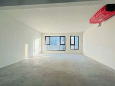 志远路别墅社区 三四楼叠加别墅 带车位送大露台