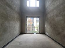 荣盛合院别墅 3+1户型 有花园有地下室带露台位置朝中庭